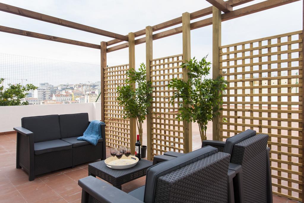Joivy Superb 1-Bed Apt With Workspace And Terrace, Close To Avenida Da Liberdade 리스본 외부 사진